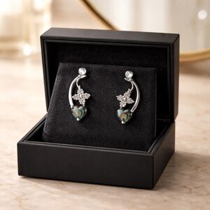 Vintage Eaton Abalone Shell Heart and Flower Stud Earrings